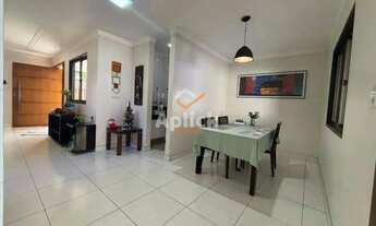 Imagem 5: Casa á Venda em Morada de Laranjeiras-3 Quartos-Suíte 3 Vagas