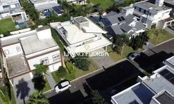 Imagem 2: Casa à venda em condomínio fechado com 4 suítes no Campeche, Florianópolis, SC