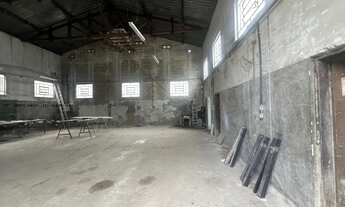 Imagem 4: Galpão para Locação em Santana de Parnaíba, Chácara do Solar I (Fazendinha), 2 banheiros