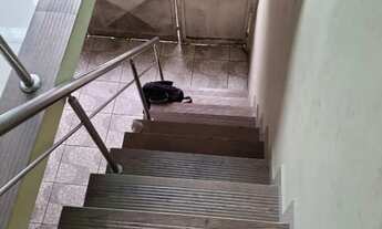 Imagem 2: Excelente Casa 2 Pisos c/ 5 Qts sendo 4 Suítes prox. Bola do Coroado / Titulo Definitivo