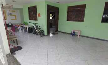 Imagem 2: Casa em Mangabeira com 3 quartos, sendo 2 suítes em ótima localização