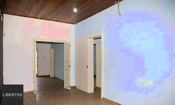 Imagem 4: Casa com 3 dormitórios, 3 vagas , pátio e churrasqueira