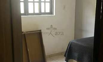 Imagem 7: Oportunidade - Casa Sobrado - Parque dos Ipês - 4 Dormitórios - 183m²