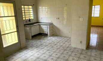 Imagem 6: Casa à venda e para alugar em Campinas, Jardim Nova Europa, com 4 quartos, com 136 m²