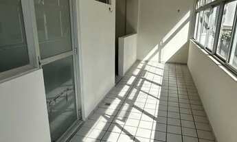 Imagem 5: Apartamento com três quartos mais dependência no Bessa - João Pessoa - PB