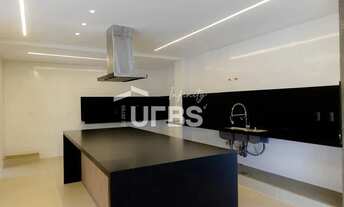 Imagem 6: Jardins Capri - Casa de Condomínio 5 quartos, sendo 4 suítes