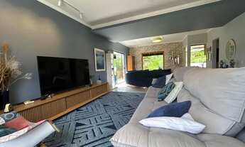 Imagem 3: Casa à venda em Cotia, Jardim Caiapia, com 3 suítes, com 308.46 m², Reserva Vale Verde