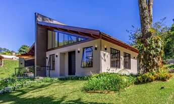 Imagem 2: Casa com 5 quartos no Comary, Teresópolis