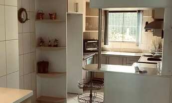 Imagem 7: Casa com 4 quartos, sendo 2 suítes, piscina, churrasqueira, quadra futevôlei