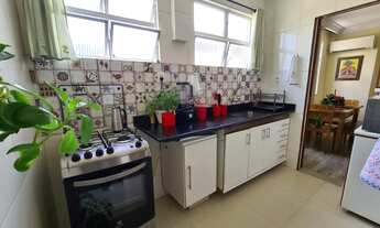 Imagem 4: Vendo ótimo 3 quartos no Rio Vermelho, reformado, localização privilegiada !