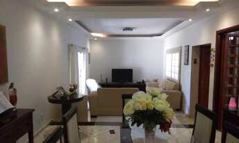 Imagem 2: Casa no Jardim Sta Clara ( Vila Xavier) 3 dormitórios sendo 1 suíte -quintal