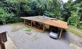 Imagem 6: Casa de condomínio para venda tem 240 metros quadrados com 5 quartos