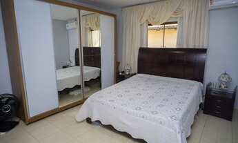 Imagem 6: Excelente sobrado com uma belíssima vista para a praça - Condomínio Portal do Sol -I