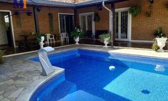 Imagem 2: CASA TÉRREA EM ÓTIMO ESTADO DE CONSERVAÇÃO com 4 dormitórios (2 suítes), por R$ 1.500.000