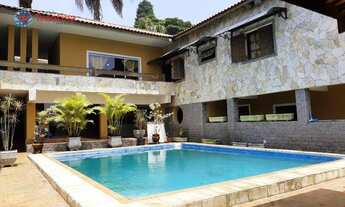 Imagem: Casa com 3 dormitórios à venda, 477 m²