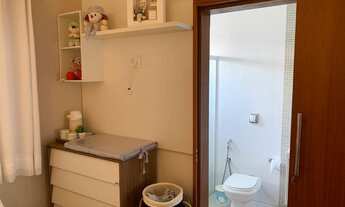 Imagem 6: Casa de condomínio para venda possui 220 metros quadrados com 3 quartos