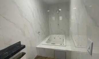 Imagem 4: Casa toda reformada em alto padrão, com 4 quartos um sendo suíte com banheira de hidromass