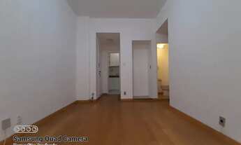 Imagem 2: Apartamento para venda 55 metros quadrados com 1 quarto no Posto 5 Copacabana- Rio de Jan