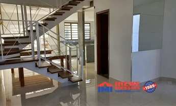 Imagem 4: LOCALIZADO PRÓXIMO A AVENIDA CARLOS BORGES. * PISO EM GRANDES FORMATOS. * COM