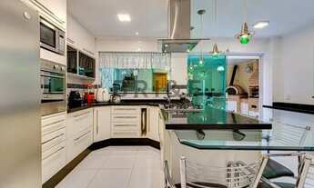 Imagem 3: Sobrado a venda em Indianópolis, 2 suítes, 2 vagas com 178m²