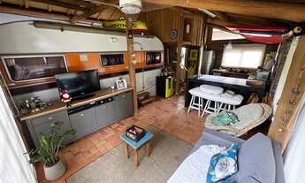 Imagem 2: Trailer + Cobertura - Camping LAGOA DA PINGUELA