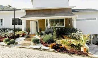 Imagem 2: Casa em Condomínio à venda, 3 quartos, 2 suítes, 3 vagas, Pimenteiras - Teresópolis/RJ