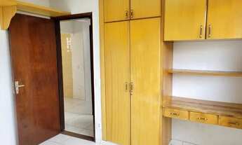 Imagem 3: Apartamento para venda possui 56 metros quadrados com 2 quartos