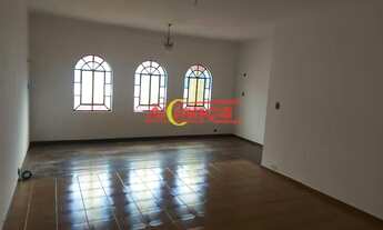 Imagem 3: ÓTIMA CASA COM 176m² COM 3 QUARTOS E 3 VAGAS DE GARAGEM - JARDIM MAIA - GUARULHOS/SP