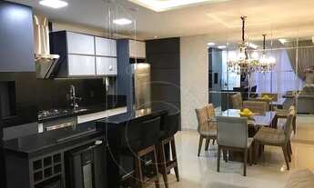 Imagem: Apartamento de 2 quartos mobiliado e decorado