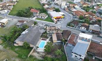 Imagem 5: Sobrado e Galpão, Centro, Balneário Barra do Sul, SC