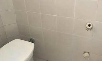 Imagem 4: Apartamento com 02 dormitórios, sala, cozinha, banheiro. Sem vaga de garagem Ótima locali