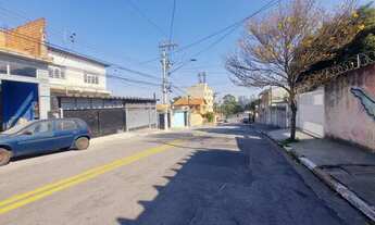 Imagem 3: Casa para aluguel tem 142 metros quadrados com 3 quartos