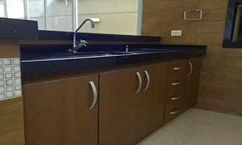 Imagem 3: Casa com 3 suítes, sendo 1 master, piscina, armários, área gourmet, Damha V