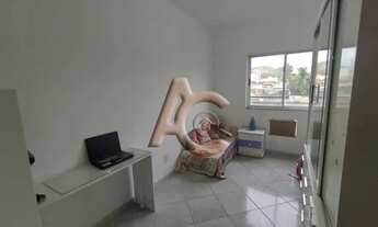 Imagem 5: Excelente casa na Vila da Penha, em condomínio, vazia, com três quartos, suíte e garagem