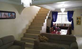 Imagem 2: Qn 08 Sobrado 05 Quartos