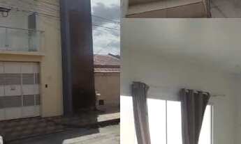 Imagem: 4 mil Ótima casa 2 pavimentos cid nova