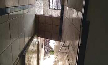 Imagem 2: Tá barato! Alugo apartamento na Rua Clarindo de Queiroz por R$ 600,00