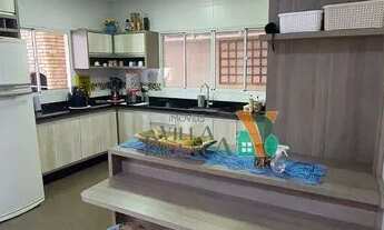 Imagem 3: Sobrado com 3 dormitórios à venda, 235 m² por R$ 1.170.000,00 - Villa Branca - Jacareí/SP