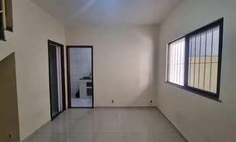 Imagem 3: ALUGUEL DE CASA DE VILA EM IRAJÁ