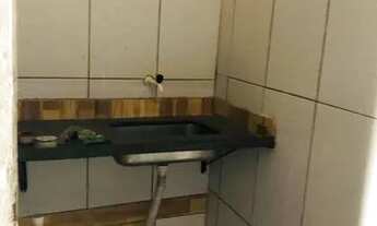 Imagem 2: Aluga se kitnet Casa com 1 dormitório