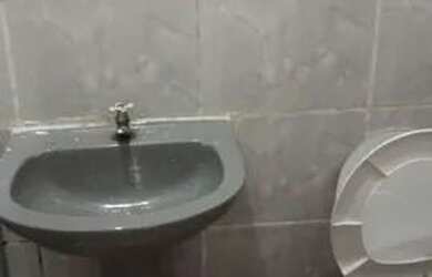 Imagem 5: Alugo kitinete em rocha Miranda valor 700 reais