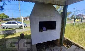 Imagem 4: Casa na Avenida Principal com 2 dormitórios para Venda no bairro Sindipolo em Balneário Pi