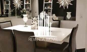 Imagem: 3 Dormitório(s)1 Suítes2 Vaga(s)Área