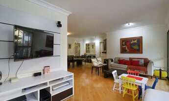 Imagem 3: Excelente apartamento reformado em rua tranquila com muito verde!