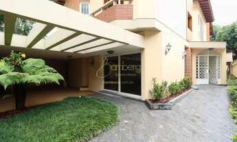 Imagem 5: Casa à venda com 4 dormitórios 3 vagas de garagem ao lado da estação Alto da Vista do metr