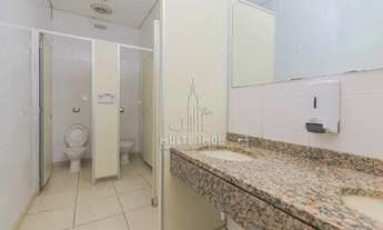 Imagem 6: Conjunto comercial próximo ao Praia de Belas