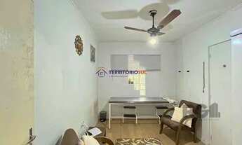 Imagem 5: Casa em Porto Alegre, no bairro Cavalhada, com 4 dormitório(s), e 4 banheiros, à