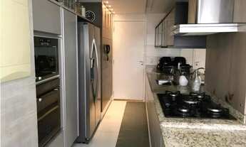 Imagem 3: Imóvel para venda com 232 metros quadrados com 4 quartos