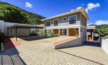 Imagem: Casa com 3 quartos no bairro Carlos Guinle