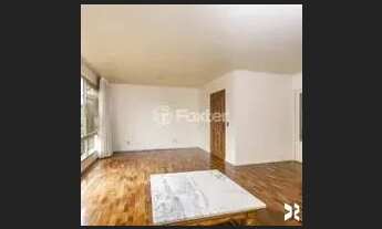 Imagem 3: Imóvel para venda possui 126 metros quadrados com 3 quartos em Rio Branco - Porto Alegre